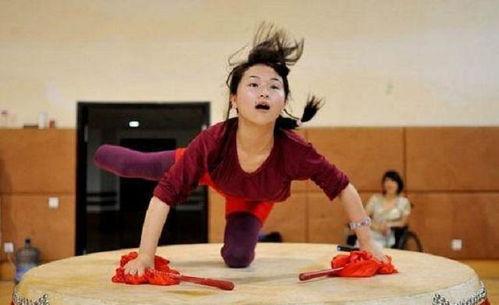 廖智和她现任老公的故事,廖智与现任老公的爱情传奇